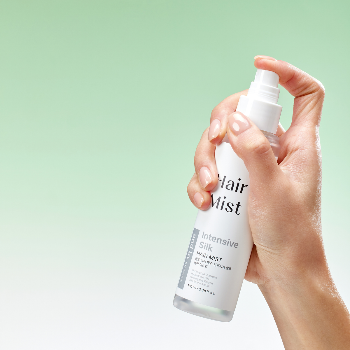 Application du Mixsoon Intensive Silk Hair Mist – brume capillaire
